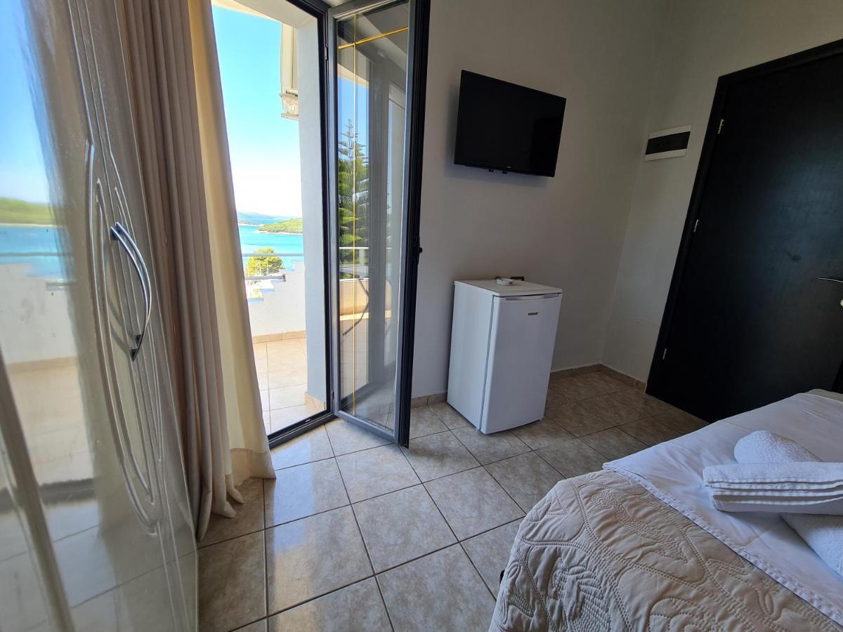 Hotel Ardiani Ksamil Extérieur photo