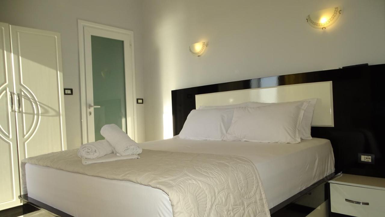 Hotel Ardiani Ksamil Extérieur photo