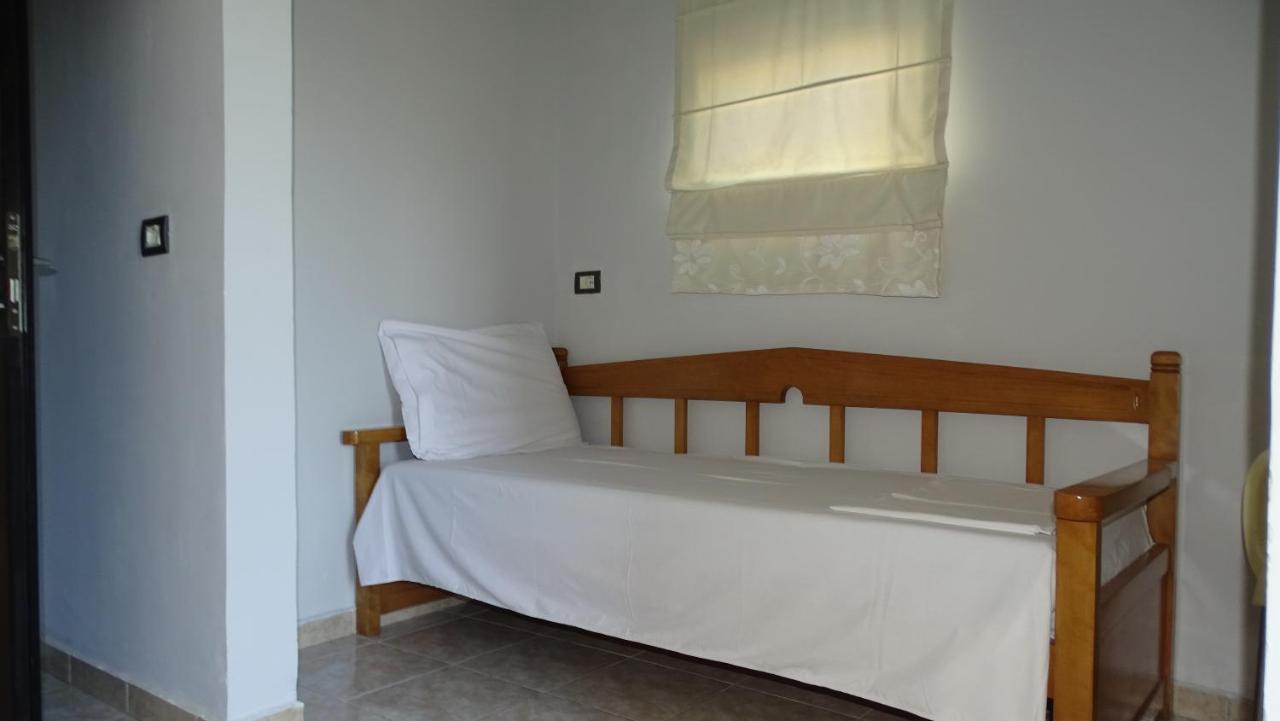 Hotel Ardiani Ksamil Extérieur photo