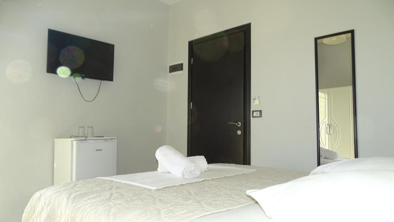 Hotel Ardiani Ksamil Extérieur photo